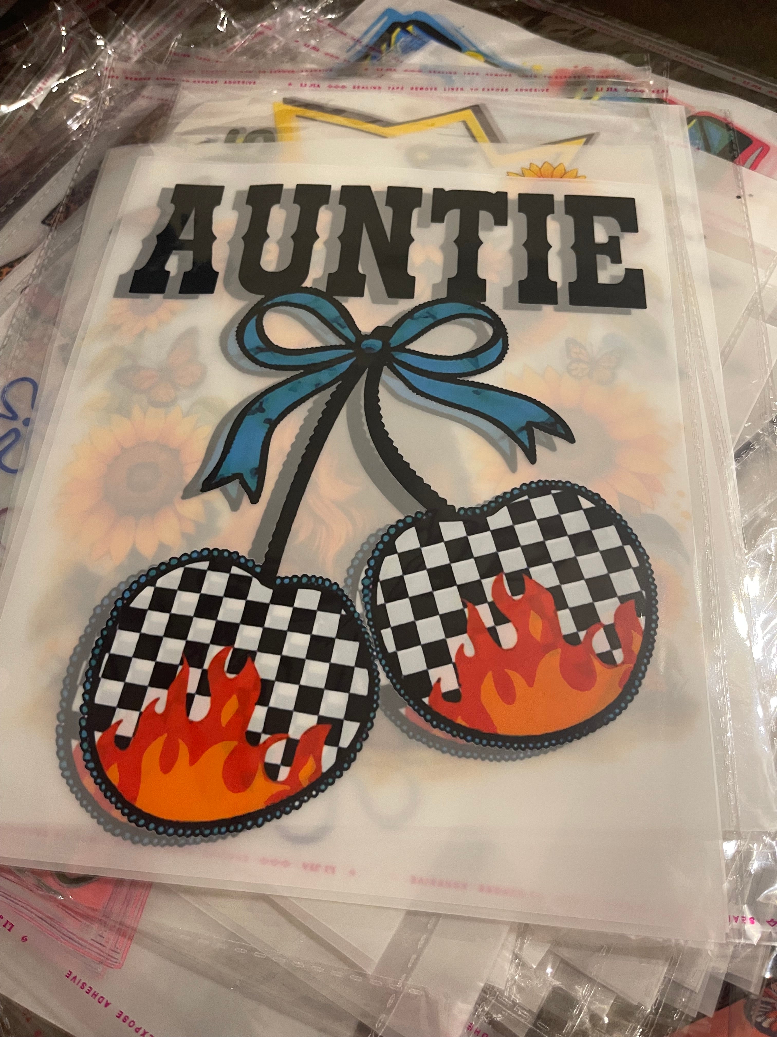 Auntie